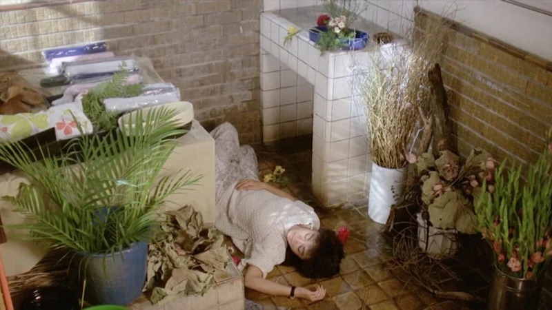 Keyword 3:首部劇情長片 Keyword 3:首部劇情長片