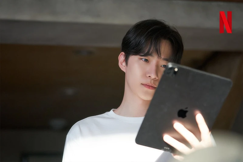 《絕世網紅》李俊昊壓軸登場 《絕世網紅》李俊昊壓軸登場