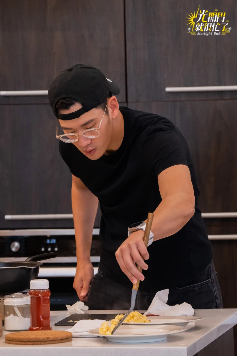 周興哲主廚上身曝比唱小巨蛋還緊張