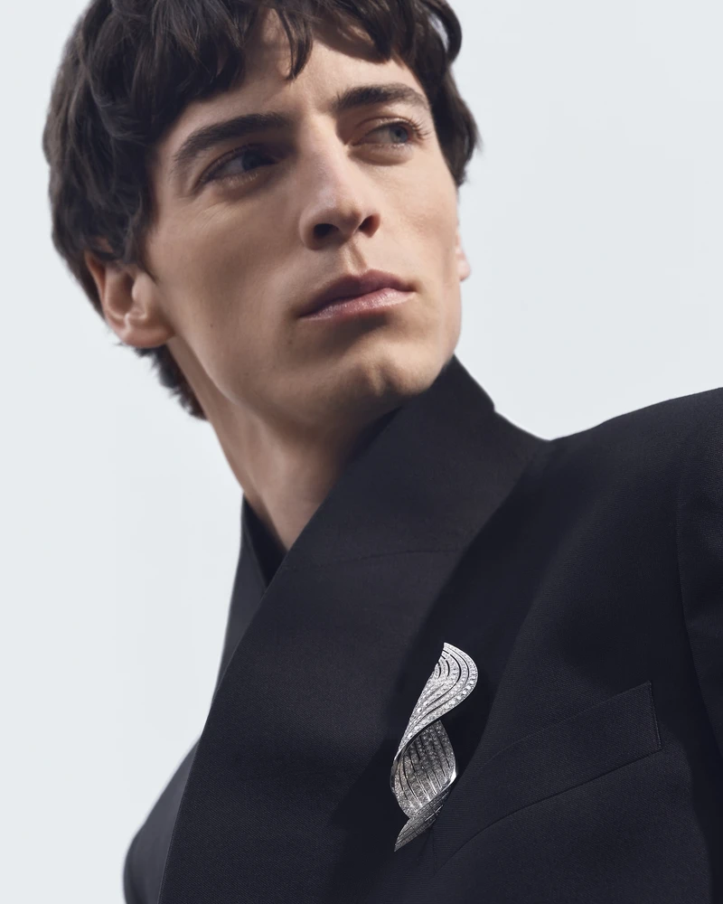 CHAUMET 頂級珠寶 模特兒穿戴圖