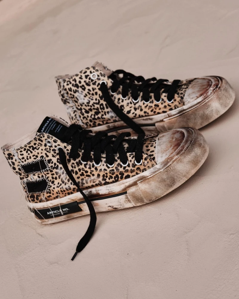 DIRTY YELLOW LEOPARD PATCHWORK HIGH-TOP VULCANIZED 高筒豹紋鞋款NT.9,980