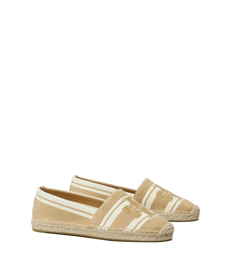 Tory Burch 駝色雙 T LOGO 緹花漁夫鞋,NT9,590。 Tory Burch 駝色雙 T LOGO 緹花漁夫鞋,NT9,590。