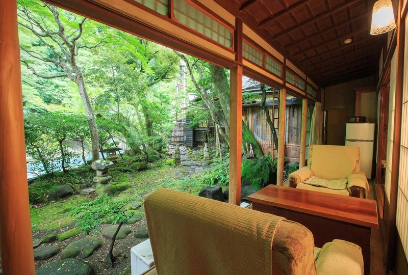 吉川英治每次都會下榻的「桜ニ」房型。 吉川英治每次都會下榻的「桜ニ」房型。