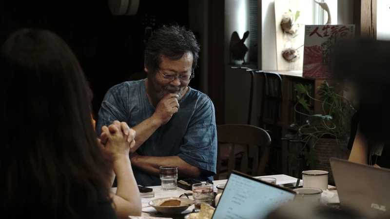 來自於台灣北投的陳明章,在高中開始玩音樂、加入吉他社,從此走上音樂之路,並開始學習台灣各項傳統音樂 來自於台灣北投的陳明章,在高中開始玩音樂、加入吉他社,從此走上音樂之路,並開始學習台灣各項傳統音樂