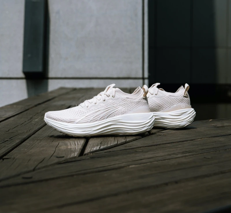 PUMA ForeverRUN NITRO Knit NT.4,880 PUMA ForeverRUN NITRO Knit NT.4,880