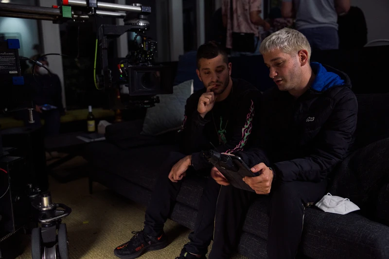 《鬼手鬼手 請開口》雙胞胎導演從網紅轉戰電影圈大成功_右起_丹尼菲利浦(Danny Philippou)跟麥可菲利浦(Michael Philippou) 《鬼手鬼手 請開口》雙胞胎導演從網紅轉戰電影圈大成功_右起_丹尼菲利浦(Danny Philippou)跟麥可菲利浦(Michael Philippou)