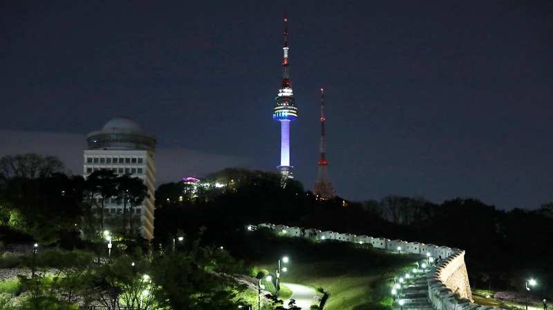 南山首爾塔夜景 南山首爾塔夜景