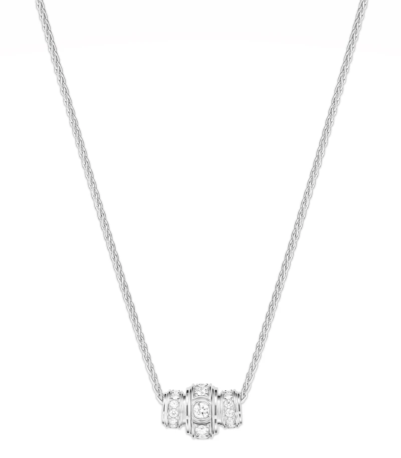 PIAGET Possession系列18K白金宮廷式雕刻飾紋鑽石項鍊，建議售價NT$403,000