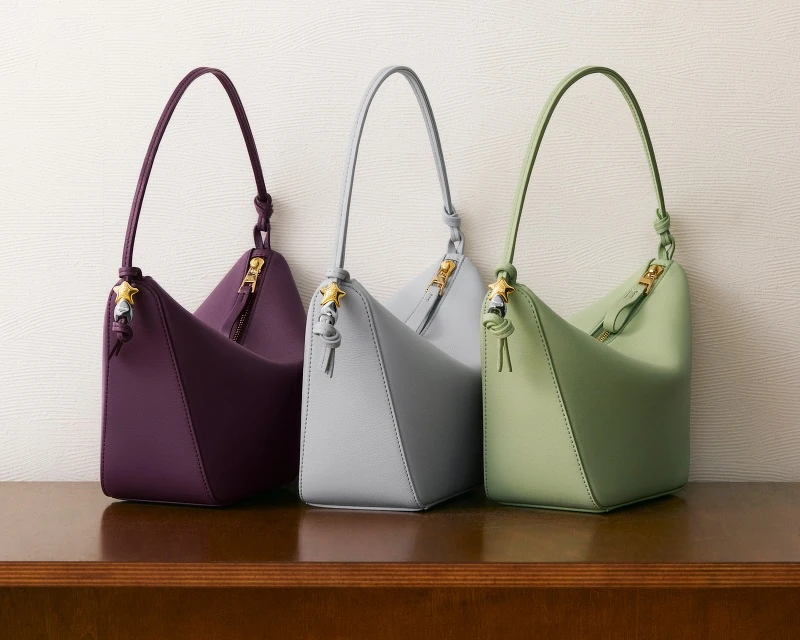 Hammock Hobo 七夕限定星星綴飾肩背包 NT.59,000