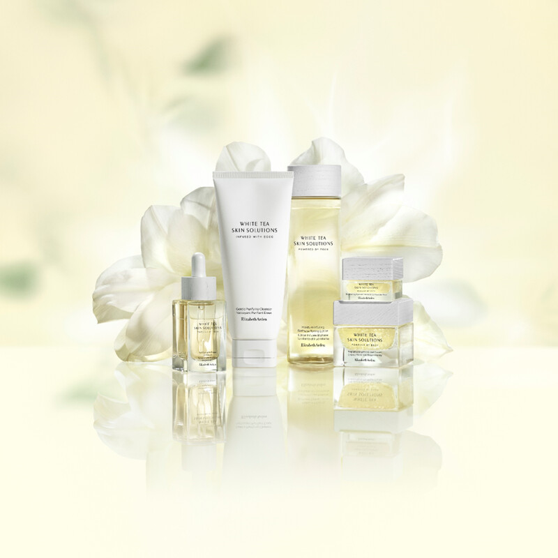 伊麗莎白雅頓白茶全系列商品。 伊麗莎白雅頓白茶全系列商品。
