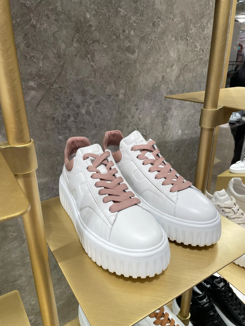 H-STRIPES系列,NT$19,500。 H-STRIPES系列,NT$19,500。