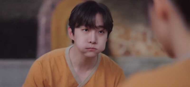 本部長連吃個雞蛋都好好吃的樣子 本部長連吃個雞蛋都好好吃的樣子