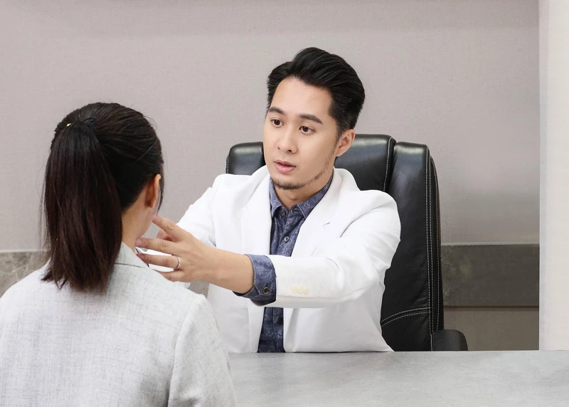 圖/療程進行前,診所安排醫師協助個案專業的評估與分析,針對不同點位、劑量給予適當建議 圖/療程進行前,診所安排醫師協助個案專業的評估與分析,針對不同點位、劑量給予適當建議
