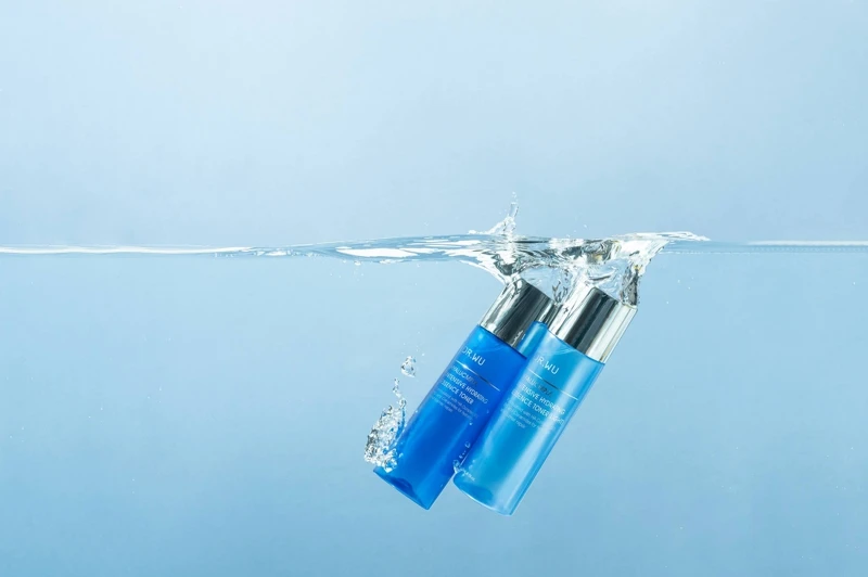 DR.WU 2023年推出全新精華級玻尿酸保濕精華化妝水。 DR.WU 2023年推出全新精華級玻尿酸保濕精華化妝水。