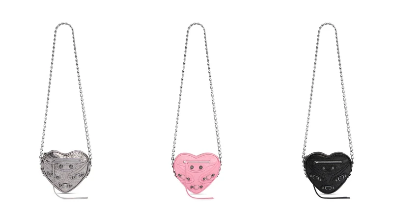 LE CAGOLE HEART MINI BAG IN PINK ，NT$51,500。