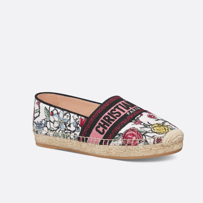 Dior Granville Florilegio印花麻底帆布鞋,NT25,000 Dior Granville Florilegio印花麻底帆布鞋,NT25,000