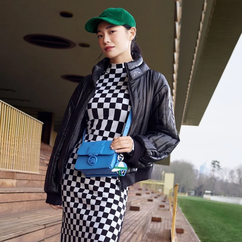 Longchamp Box-Trot Colors系列XS,NT$21,000。 Longchamp Box-Trot Colors系列XS,NT$21,000。