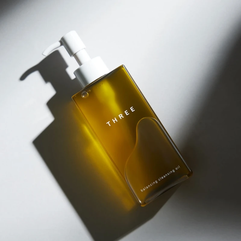 THREE平衡潔膚油N。 THREE平衡潔膚油N。