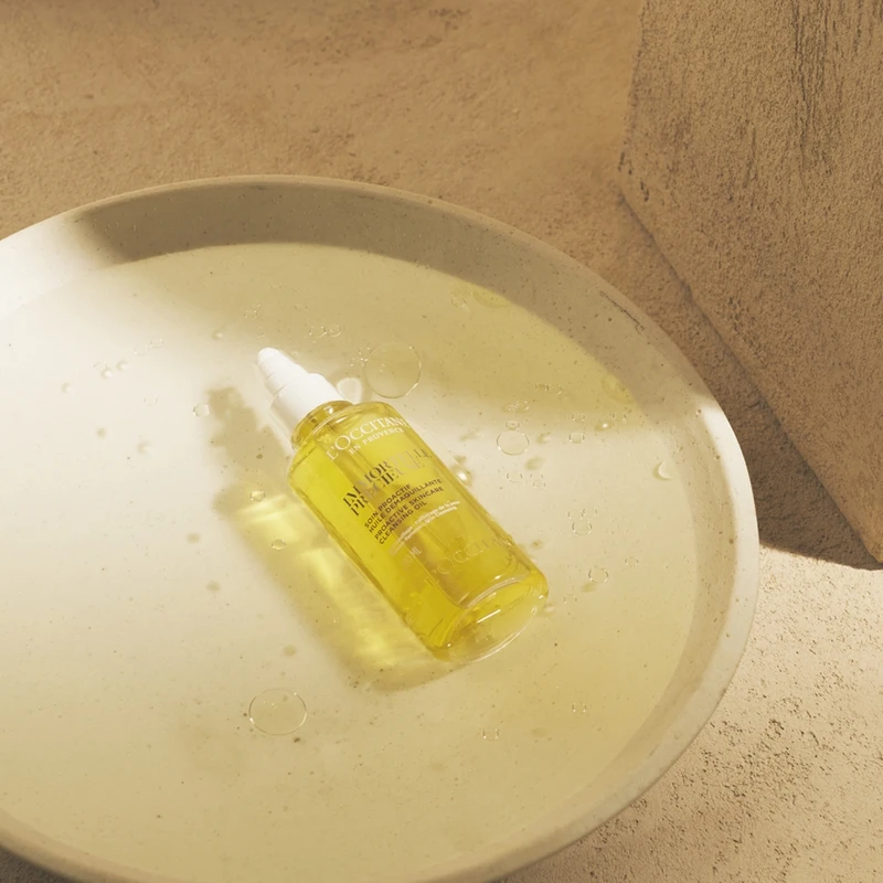 L'OCCITANE歐舒丹蠟菊精華卸妝油200ml,NT1,350 L'OCCITANE歐舒丹蠟菊精華卸妝油200ml,NT1,350