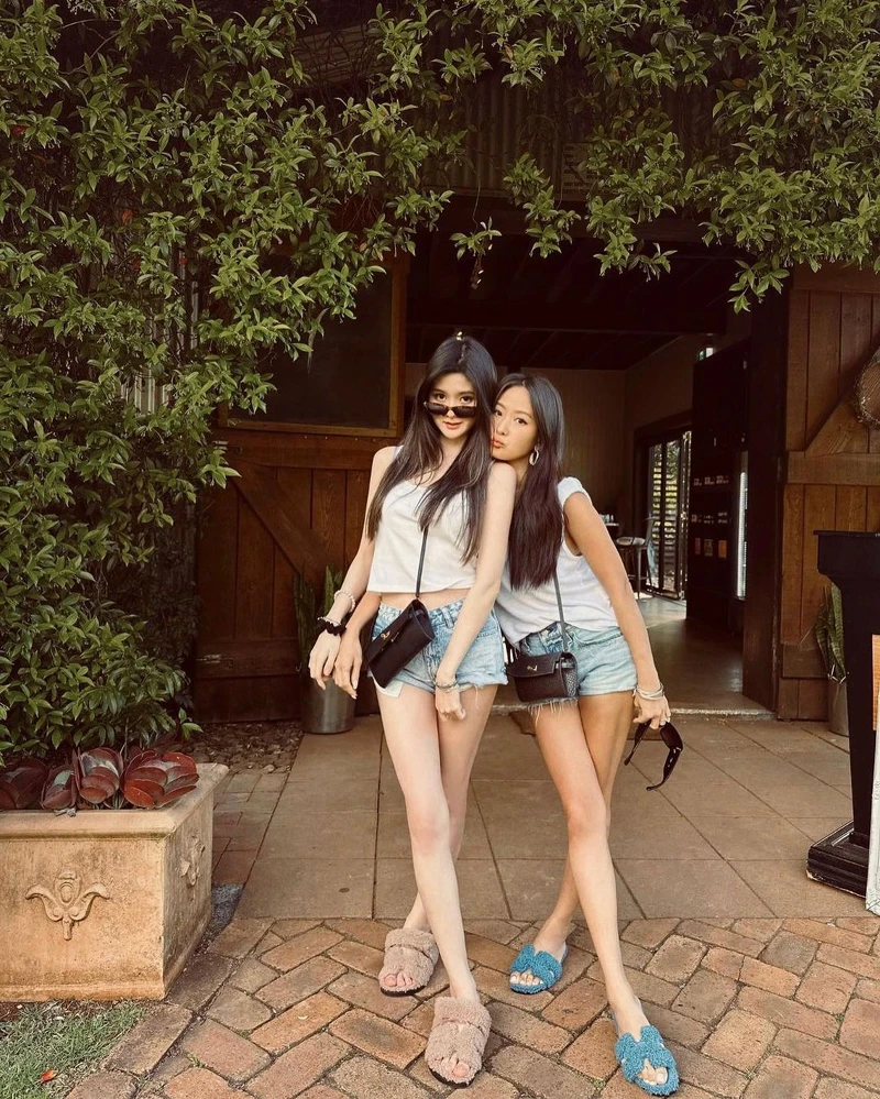 Hermès Oran涼鞋,NT$33,000。 Hermès Oran涼鞋,NT$33,000。