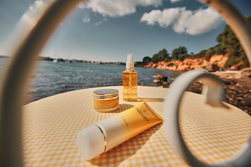 L'OCCITANE歐舒丹蠟菊賦活潔面乳125ml,NT 1,700 L'OCCITANE歐舒丹蠟菊賦活潔面乳125ml,NT 1,700