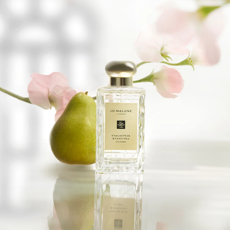 英國梨與甜豌豆香水 30ml，NT2800 / 100ml，NT5600。
