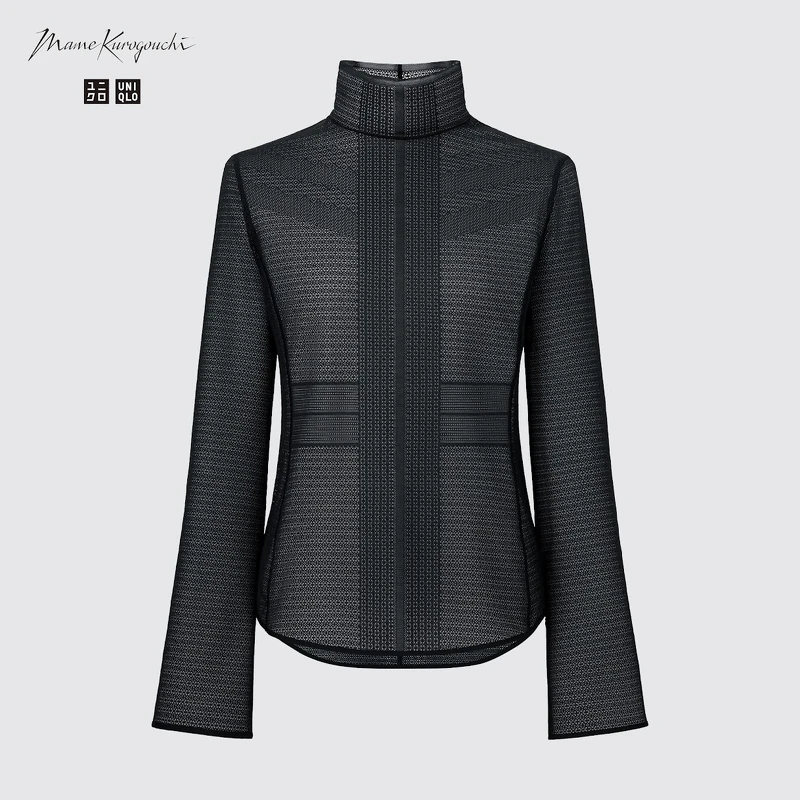 UNIQLO and Mame Kurogouchi 網眼中高領T恤(長袖)NT$990 。(全台店鋪販售)
