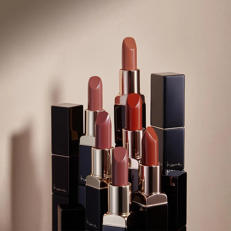 heme經典緞光唇膏2023年升級成極致緞光唇膏。