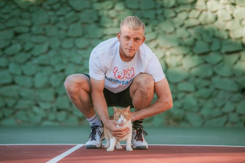 Instagram @aledavidovichofficial Instagram @aledavidovichofficial