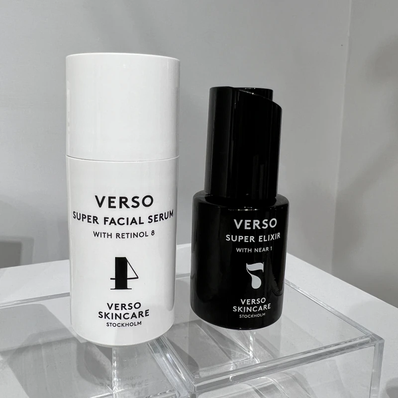Verso產品中率先使用「8倍A醇(Rentinol 8)」的N°4極致逆齡賦活精華乳以及率先使用「NEAR 1」的N°7 極致逆齡淨膚精露。 Verso產品中率先使用「8倍A醇(Rentinol 8)」的N°4極致逆齡賦活精華乳以及率先使用「NEAR 1」的N°7 極致逆齡淨膚精露。
