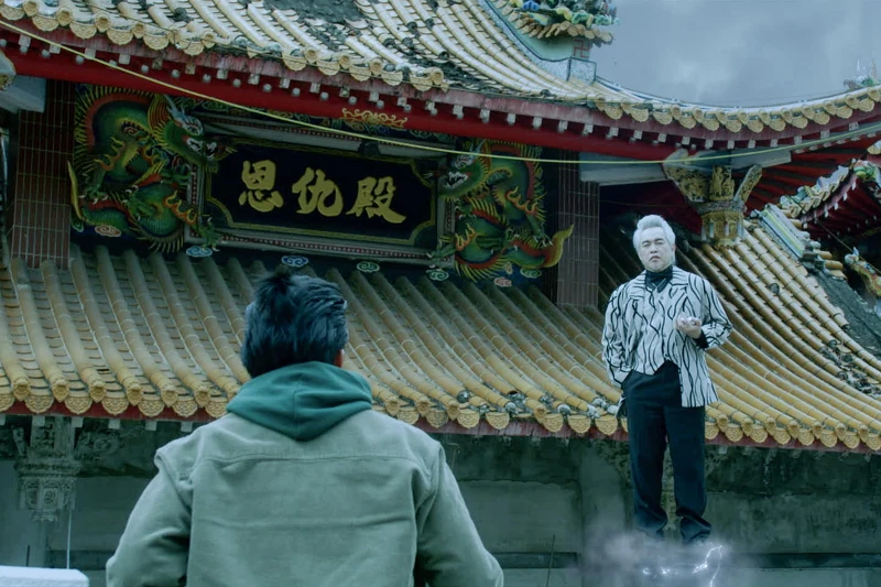 《地獄里長》康康（右）、林哲熹劇中有精彩對手戲