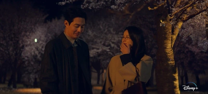 《MOVING 異能》李美賢受命調查金斗植，不知不覺中愛上了他