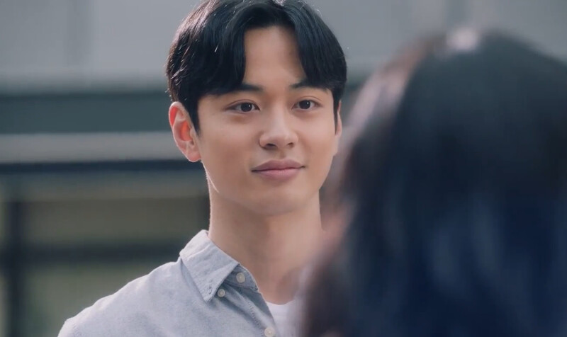 《驅魔麵館2》導輝含情脈脈看著哈娜，網友打包票”肯定還有戲”