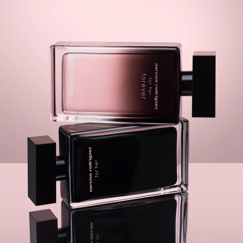 Narciso Rodriguez for納西索20週年her forever 永恆繆思淡香精情境。
