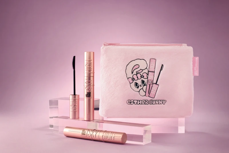 媚比琳X艾絲樂小兔聯名情境圖。