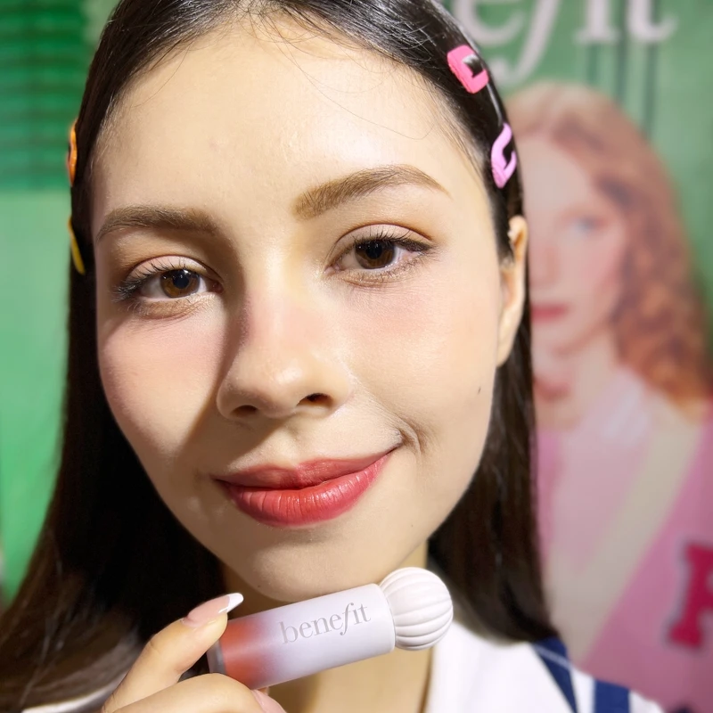 benefit絨液心動唇采露(共12色)，NT960