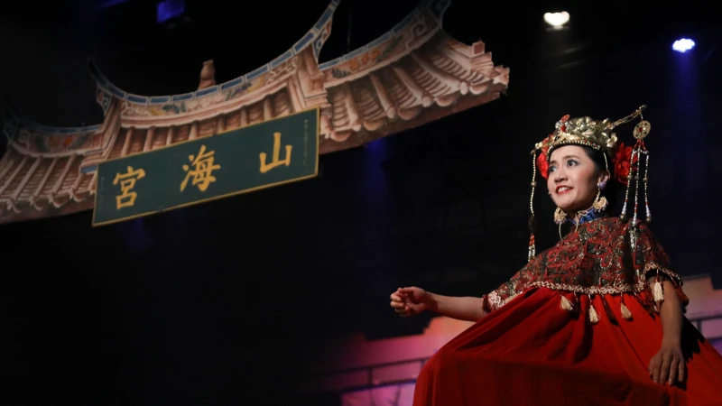 《熱天酣眠》劇照。 《熱天酣眠》劇照。