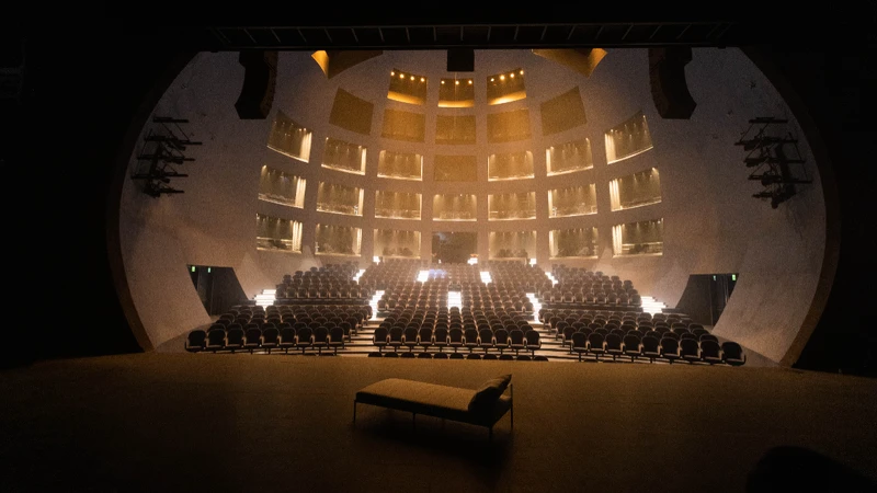 球劇場 Globe Playhouse © OMA Photography by Chris Stowers