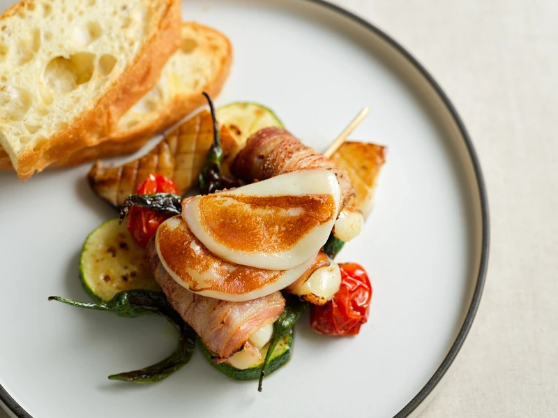 提供各式乳酪入菜的料理。 提供各式乳酪入菜的料理。