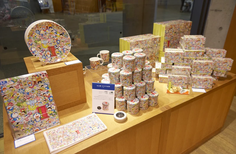 藝術家作品限定周邊-1(大阪展出實況，以台北展現場銷售為準)。圖聯合數位文創提供