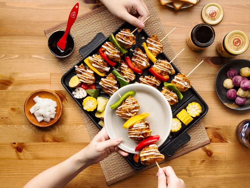 起家雞與金蘭聯名推出「芭比Q了！蜜汁醬刷炸雞」9/20上市，期間限定限量販售