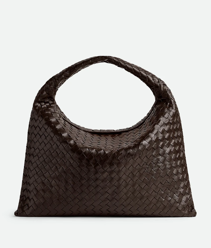 Bottega Veneta Large Hop，NT$138,600。