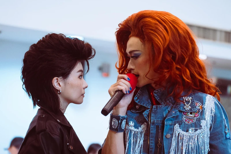 鄭宜農(左)透露在對手演員的刺激下,發展出自己都不認識的面相,右為演員周家寬 鄭宜農(左)透露在對手演員的刺激下,發展出自己都不認識的面相,右為演員周家寬