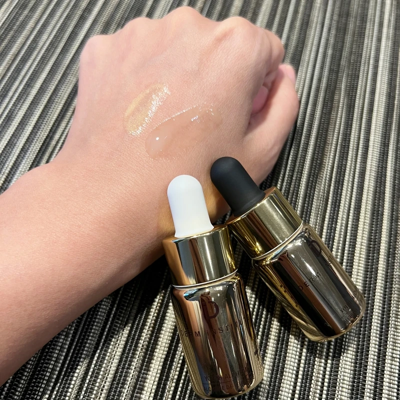 得英特青春煉金日夜極致安瓶的日間極致安瓶、夜間極致安瓶質地。 得英特青春煉金日夜極致安瓶的日間極致安瓶、夜間極致安瓶質地。