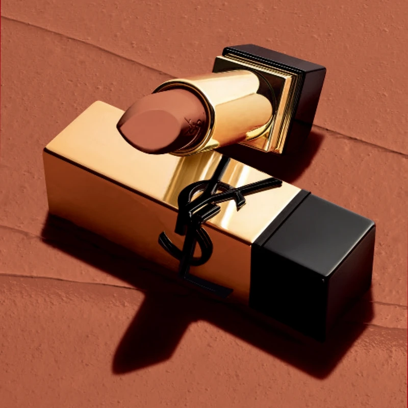 YSL全新奢華緞面唇膏主視覺。