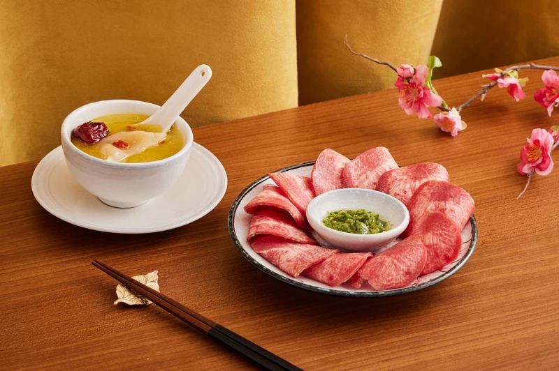 「牛舌佐港式蔥油」。