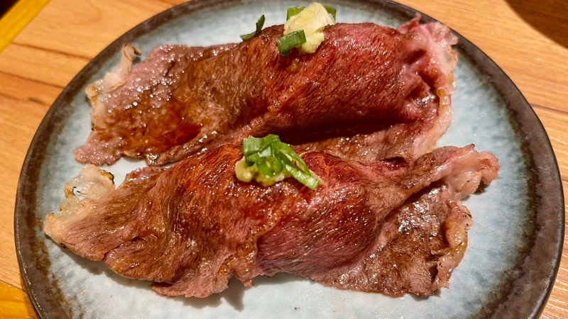 炙燒和牛握壽司也可以吃到飽。 炙燒和牛握壽司也可以吃到飽。