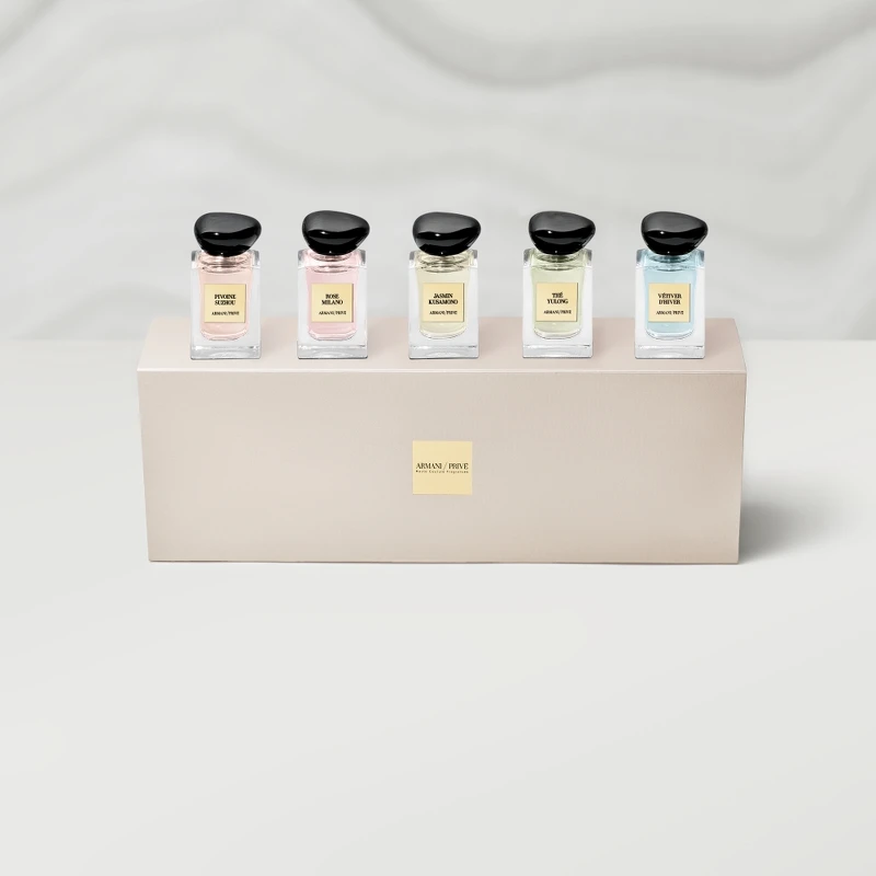 亞曼尼高級訂製淡香水花園系列精巧香氛組,NT6,000 亞曼尼高級訂製淡香水花園系列精巧香氛組,NT6,000