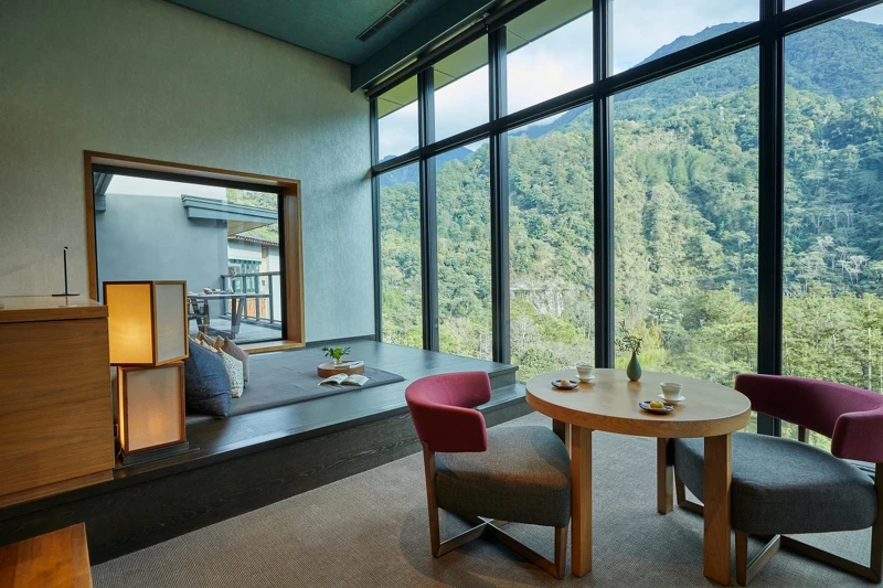 「森羅」為館內最獨特的房型，是一間擁有65坪寬闊的樓中樓。