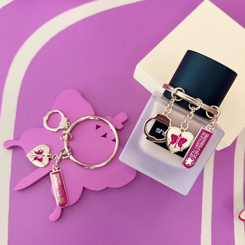 shu uemura植村秀X JOJO的奇妙冒險限量聯名彩妝周邊- JOJO無極限底妝鑰匙圈 shu uemura植村秀X JOJO的奇妙冒險限量聯名彩妝周邊- JOJO無極限底妝鑰匙圈